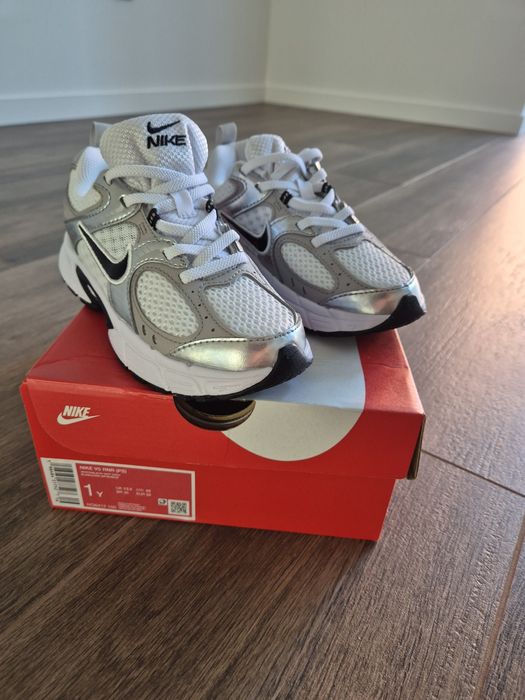 Кросівки Nike V5 RNR | кроссовки Nike V5 RNR