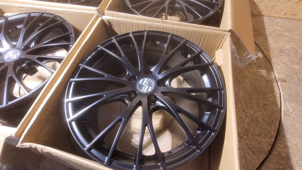 Felgi aluminiowe 5x112 8j et 21 66.6 19"  AUDI  a5 a4 a6 q5