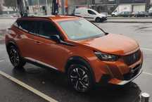 Peugeot e-2008 50 kWh Allure Pack