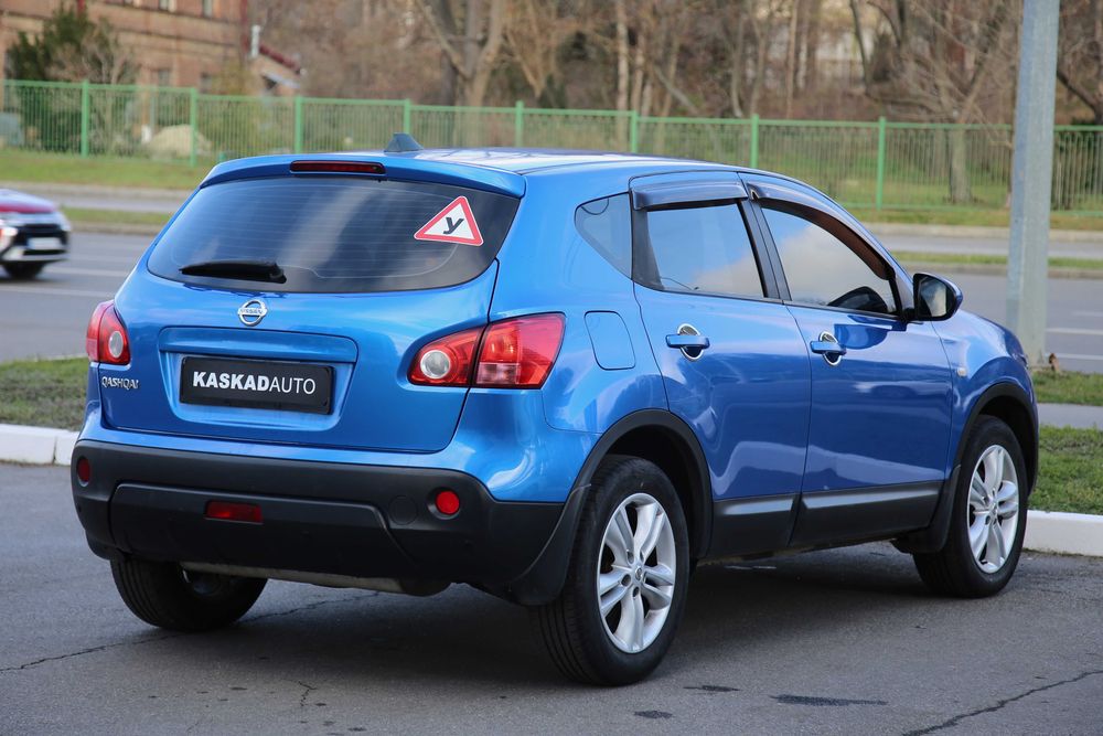 Продам Nissan Qashqai