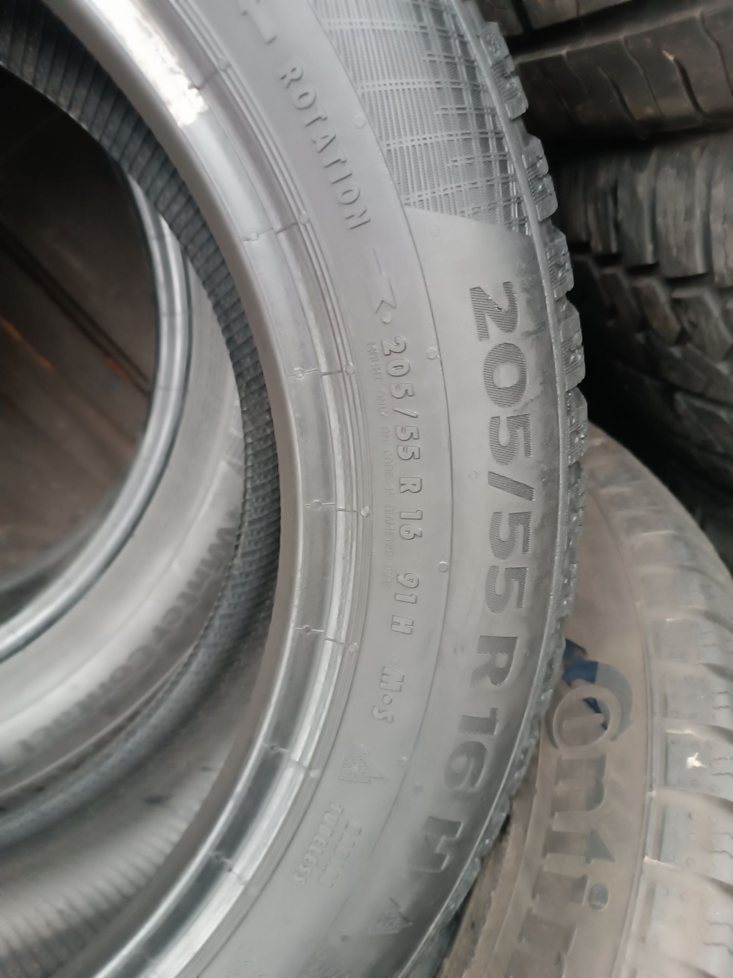 Sprzedam bardzo ładne Opony Continental 205/55 r16