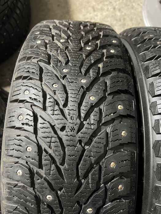 як Нові 215/65/r17 Nokian Hakkapeliitta 9 SUV XL зимова резина