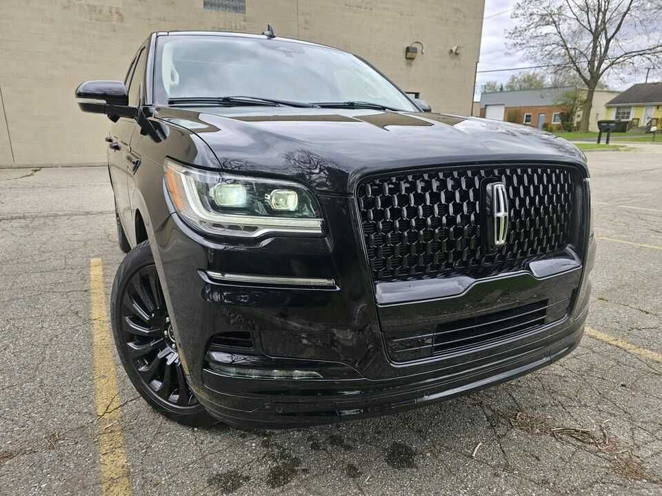 2022 Lincoln Navigator 4x4 Black Label YCT