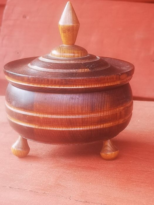 Szkatułka drewniana pojemnik