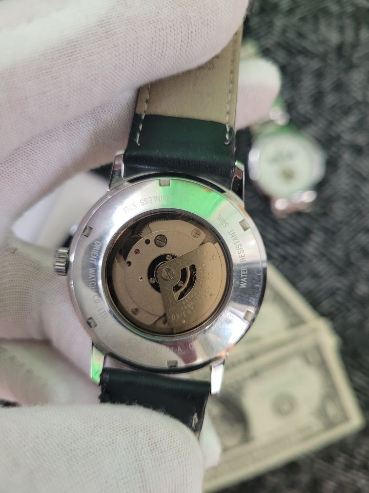 Orient automatic чоловічий годинник в хорошому стані