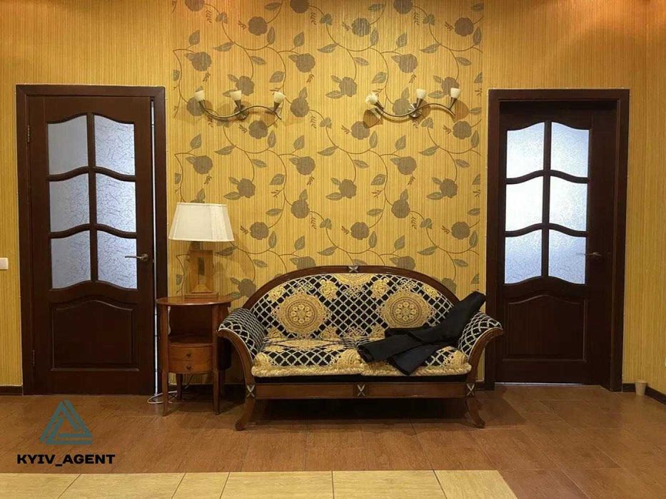 Продаж від першого власника Повноцінна 2к 90 м2 по вул.Урлівська 16/37