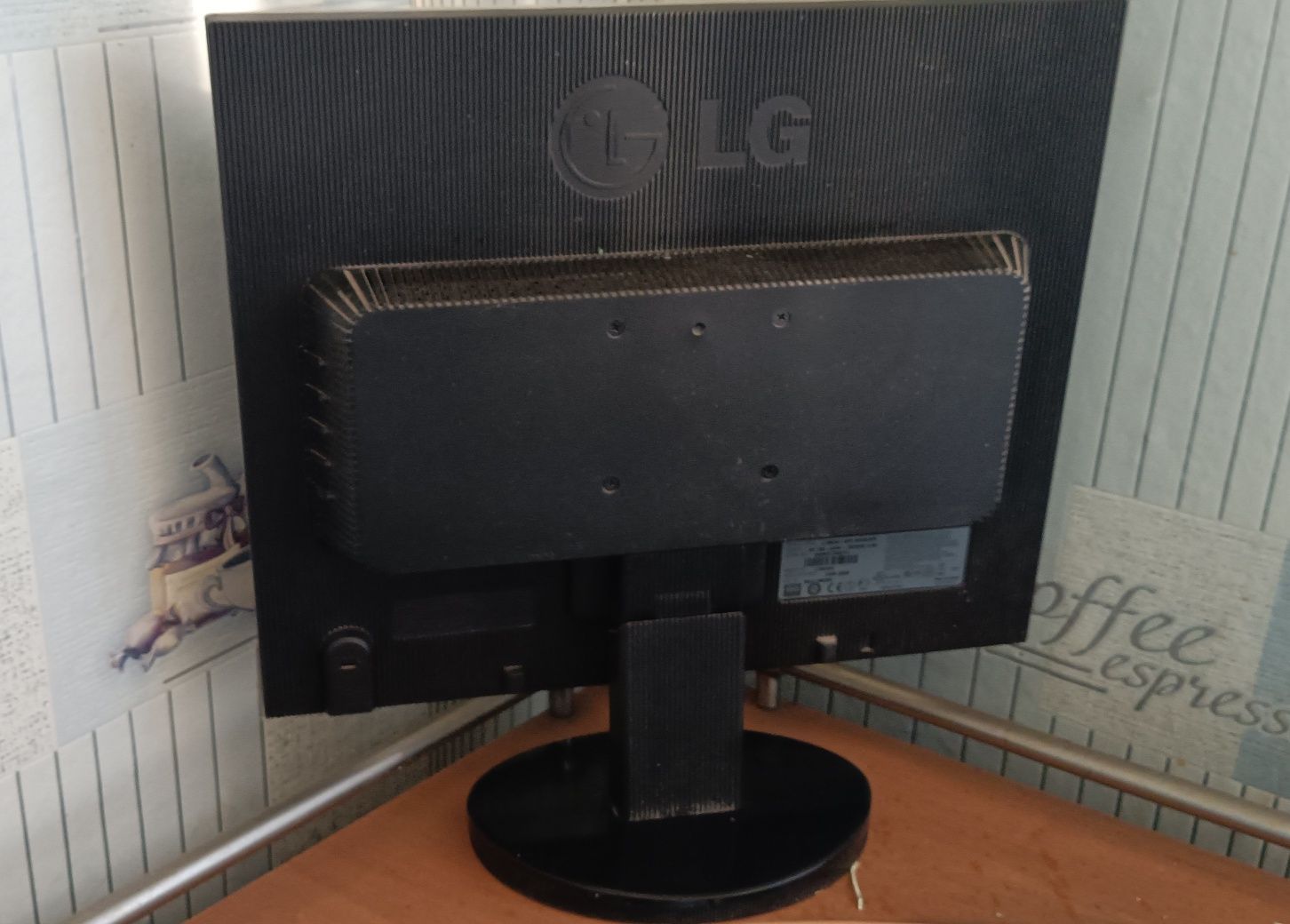 Монітор  LG flatron L1953S