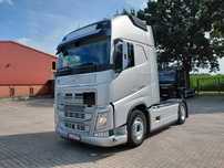 Volvo FH / ACC /  KLIMA POSTOJOWA / XENON / NAVIGACJA / Z NIEMIEC  Pierwszy właściciel / kolor perłowy / lektryczne wspomaganie/telewizor