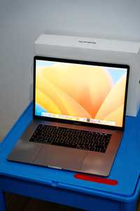 Laptop Apple MacBook Pro Retina 15 Model A1707 i7 16GB 500GB 2017r.