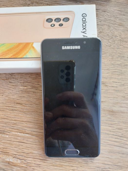 Sprzedam na części telefon