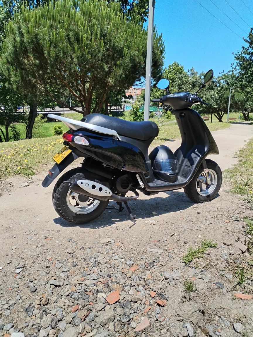 Scooter Gilera Typhoon 50