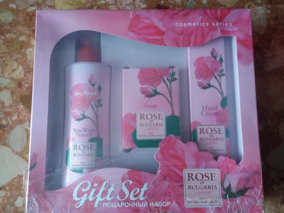 Подарочный комплект косметики Rose of Bulgaria.Купить не дорого