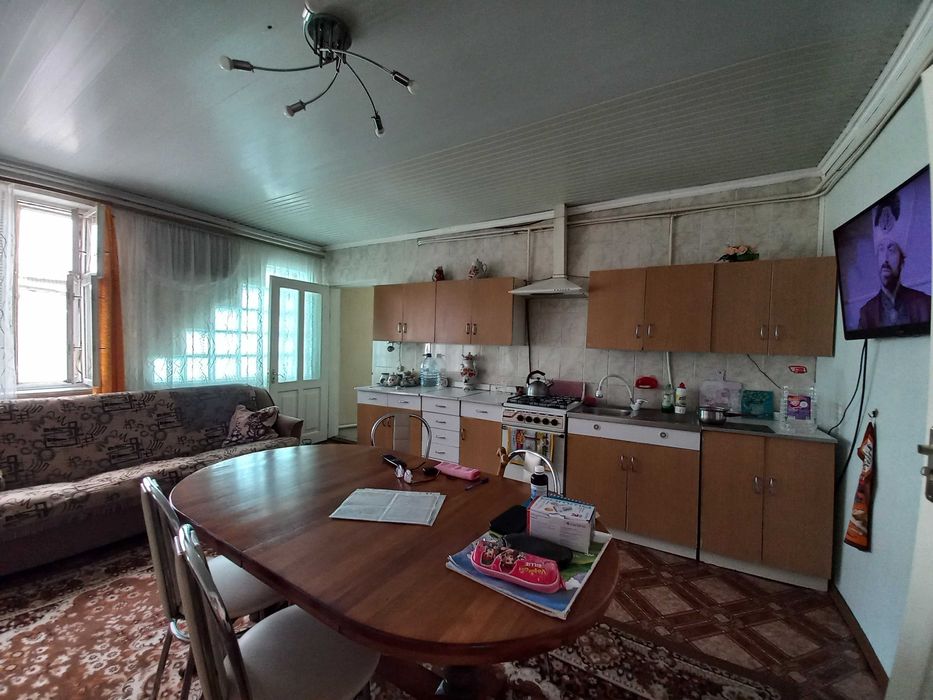 Продается дом ул. Инициативная (р-н Ингульского РОВД)