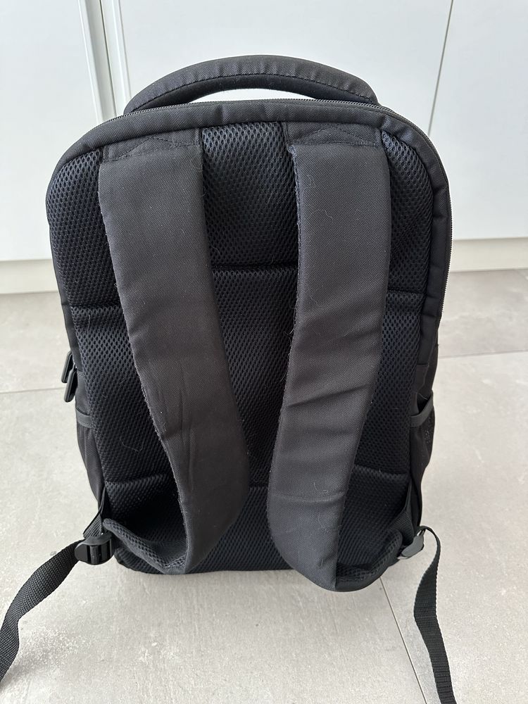 Mochila de Portatil HP 17.3”