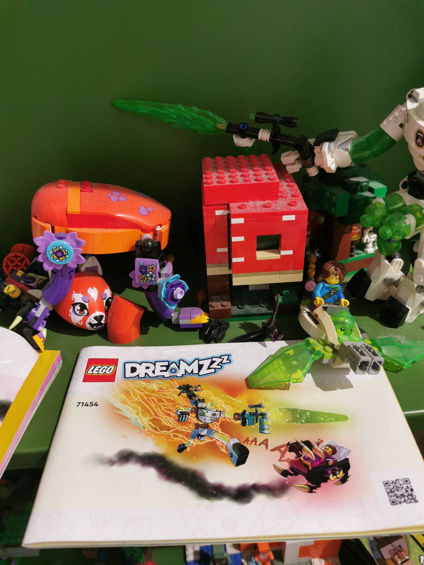 Sprzedam Lego dreamzzz i Minecraft