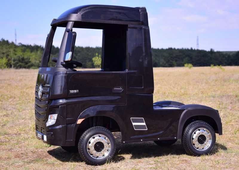 Autko na akumulator MEGA CIĘŻARÓWKA MERCEDES ACTROS 4X4 zabawka pojazd