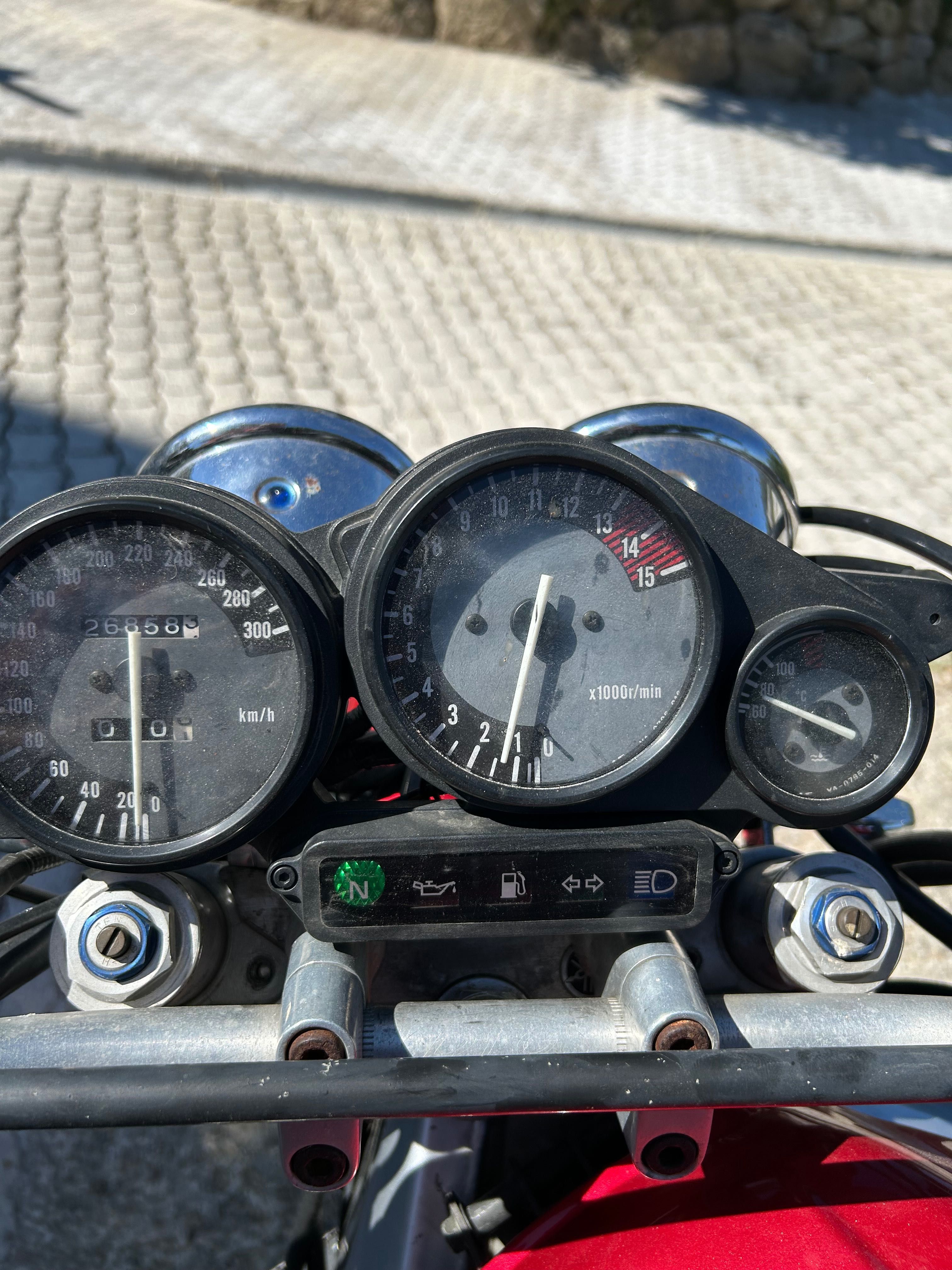 Mota Yamaha Thundercat yzf 600r 2001