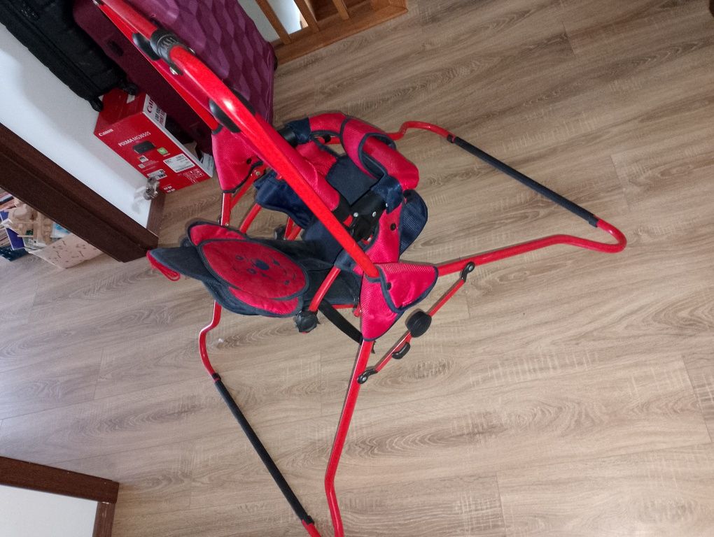 Sprzedam huśtawkę wolno stojąca