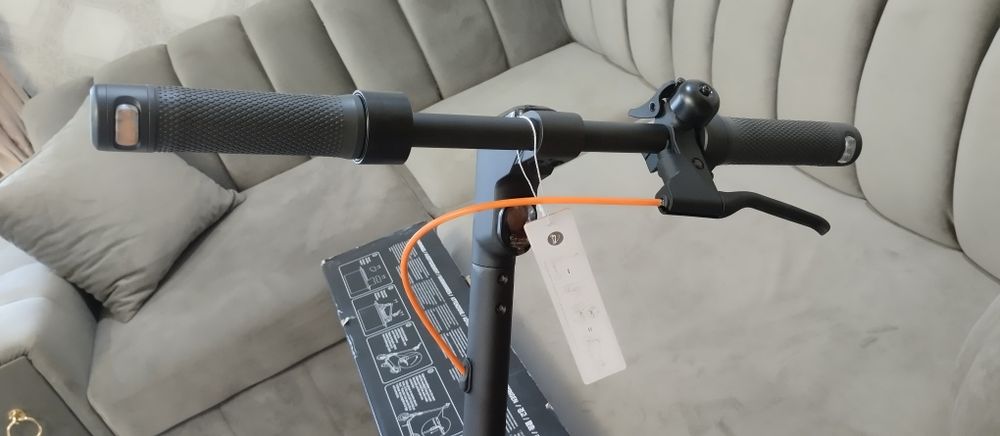 Електросамокат Ninebot F2 Pro