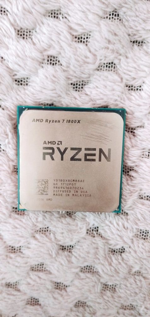 Procesor AMD RYZEN 7 1800X