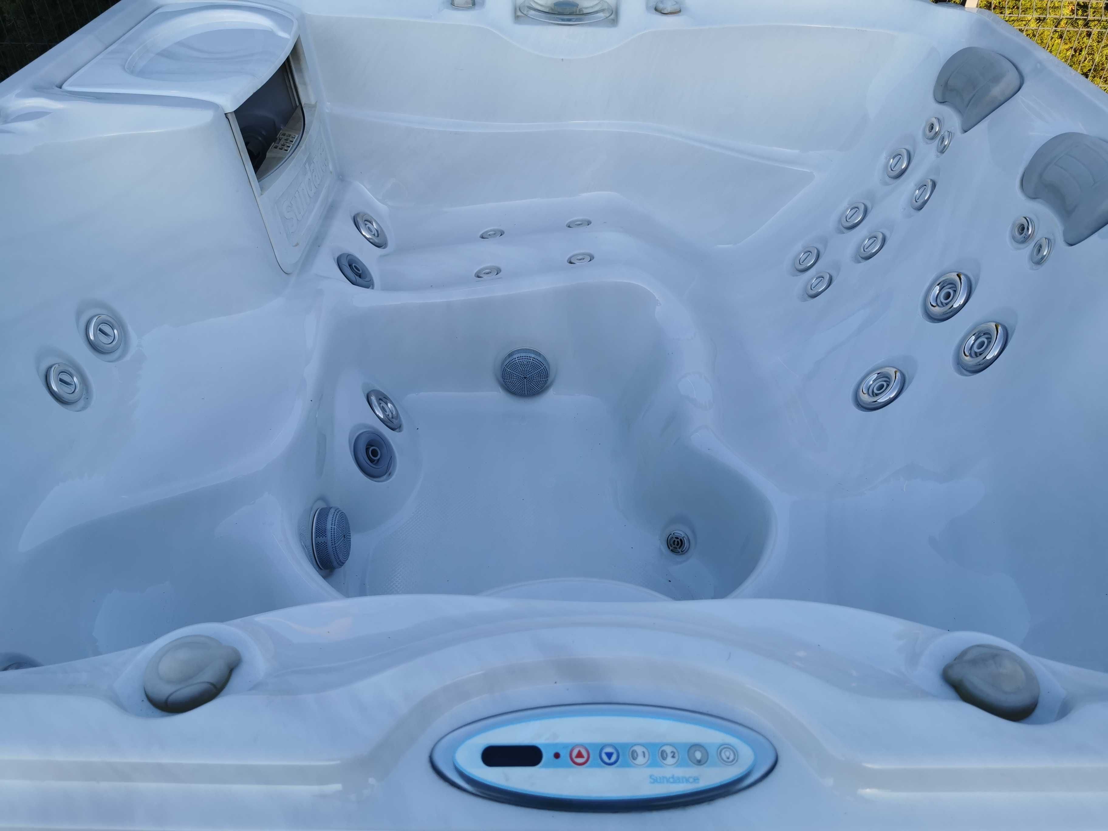 Jacuzzi Jakuzzi Spa Basen zimowy z USA Bania balia Zadbana Po serwisie