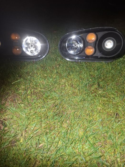 Sprzedam lampy golf 4