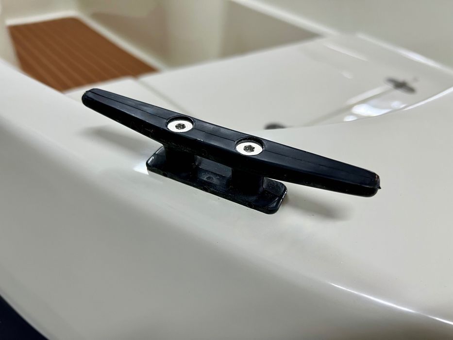 Nowa Łódź Łódka Wędkarska Rekreacyjna Wysoka Burta Kraken 380 RATY