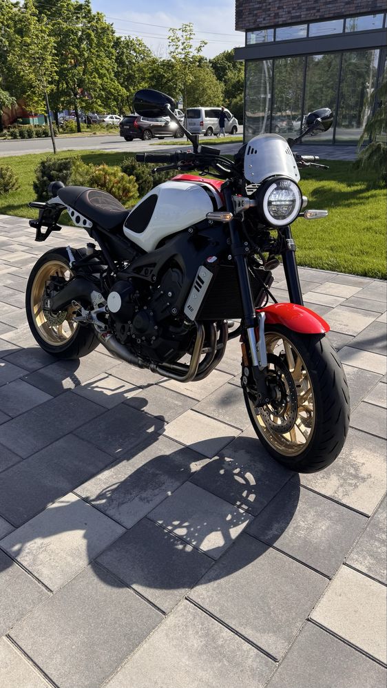 Yamaha XSR 900 2021