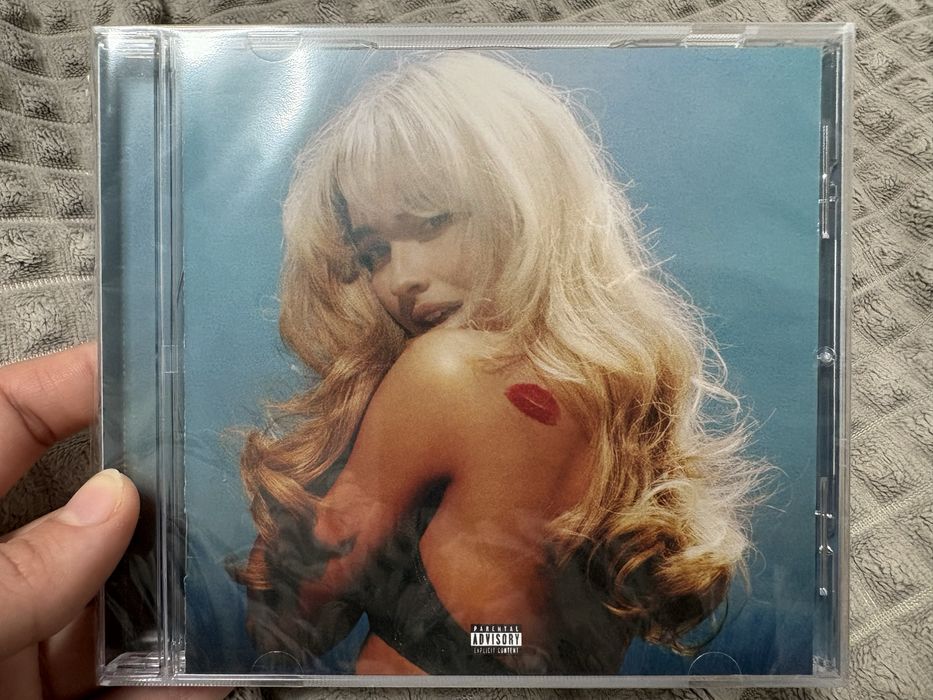 Новий CD Short n Sweet Sabrina Carpenter Сабріна Карпентер