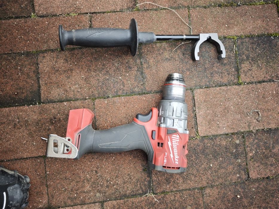 Wiertarko-wkrętarka udarowa Milwaukee M18FPD3-0 158Nm