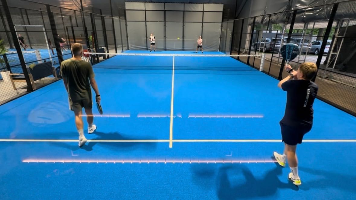 Тримач для телефону (на скло) для падел-тенісу (padel)