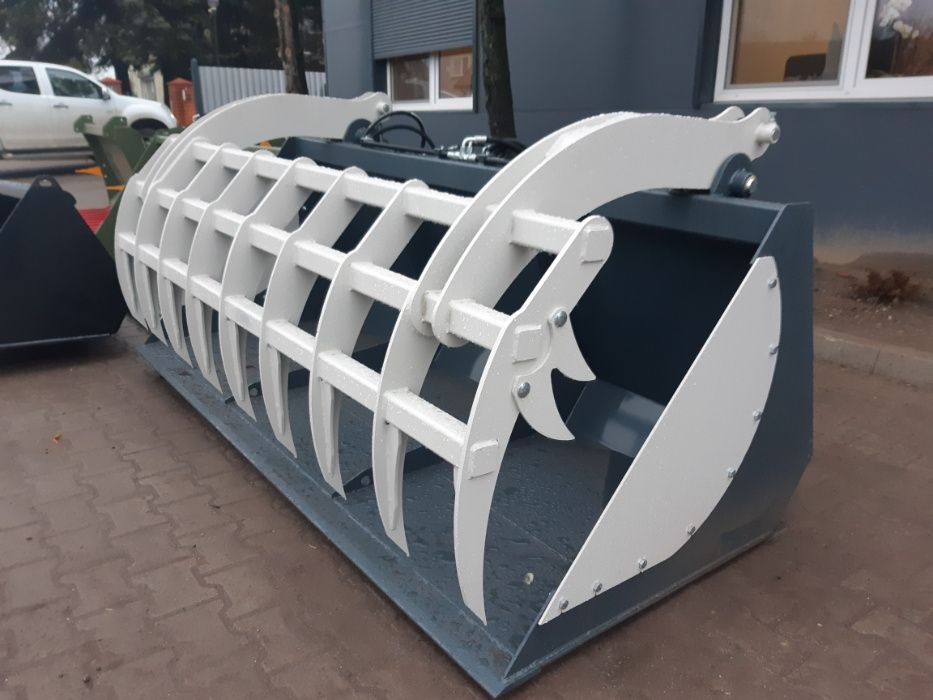 RATY! Łyżko-krokodyl, zęby palone, 240 cm JCB