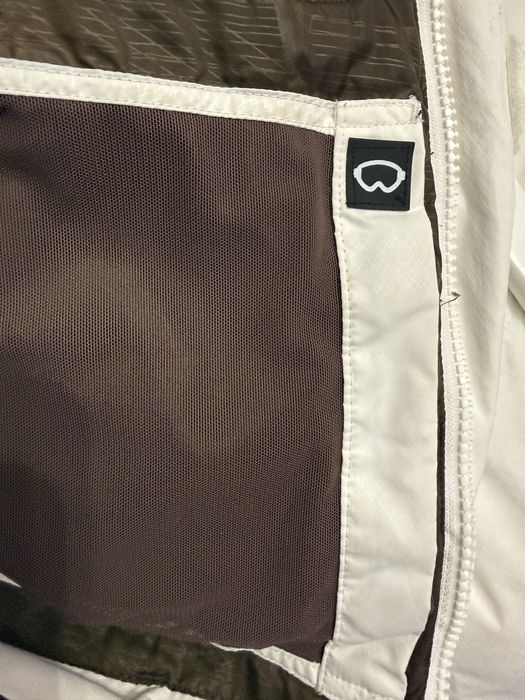 Продам Горнолыжный пуховик Salomon L/G