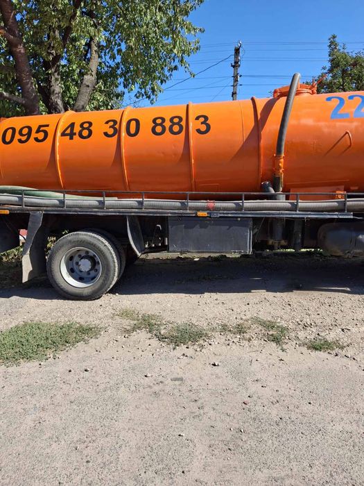 Послуги асенізатора Луцьк  10 кубів