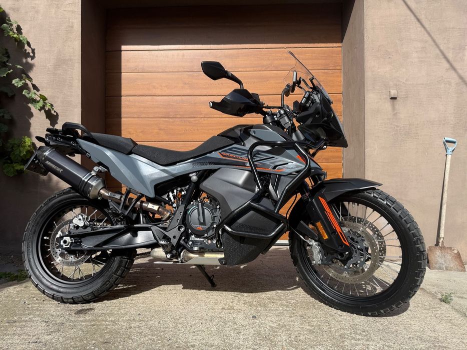 KTM Adventure KTM 890 Adventure 2022r salon Polska R