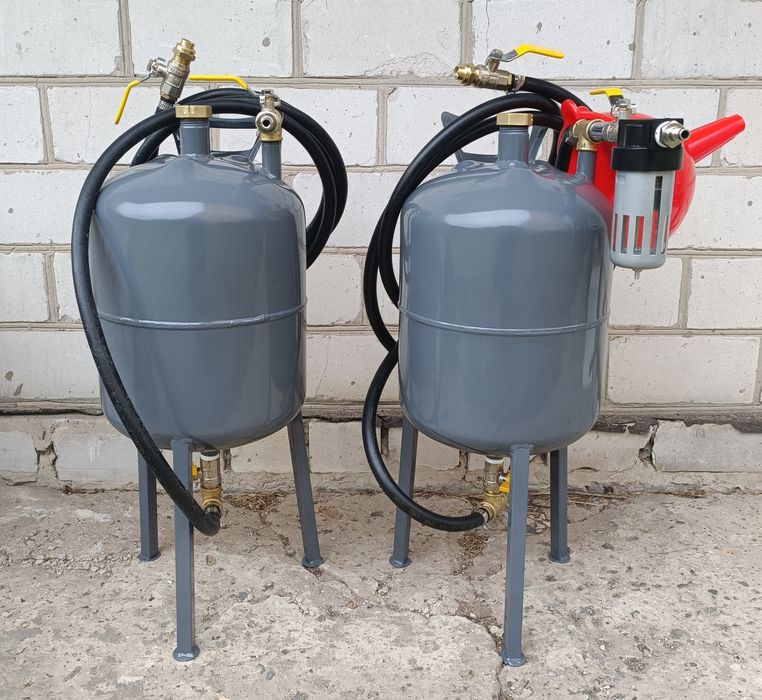 Пескоструйный аппарат, пескоструй ( піскоструйний апарат)