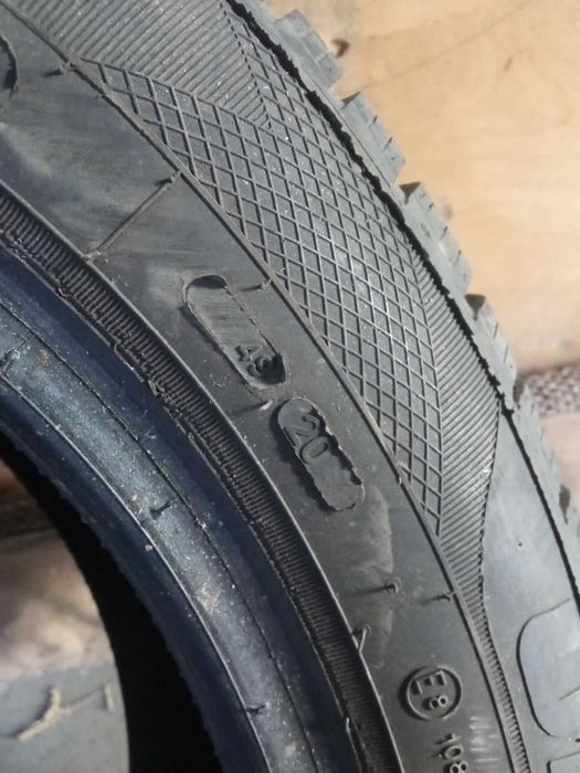 зимові шини 205\55R16