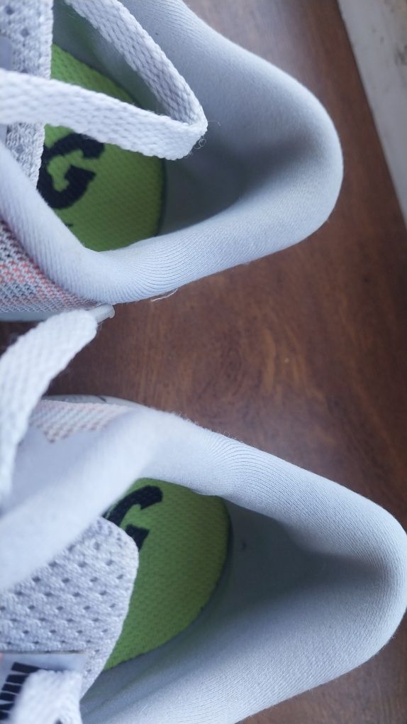 Кроссовки nike размер 39