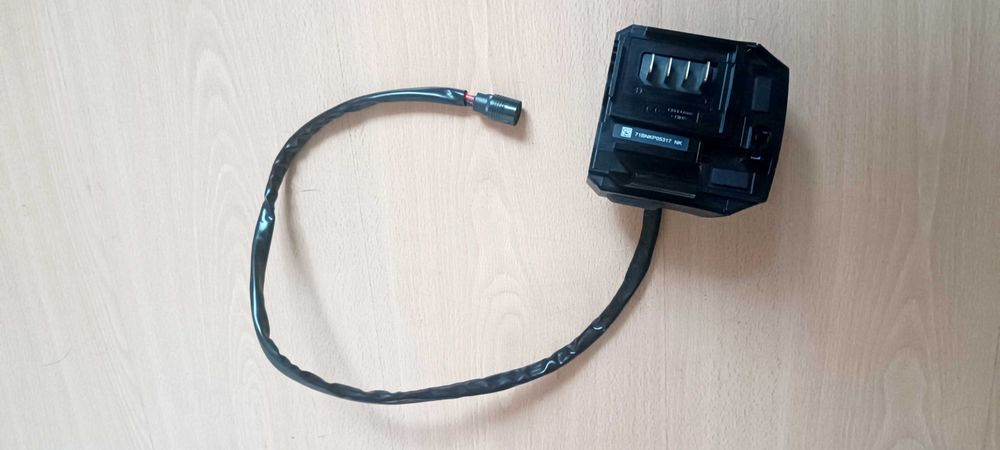 Uchwyt-gniazdo baterii BM-6010E - Shimano Steps