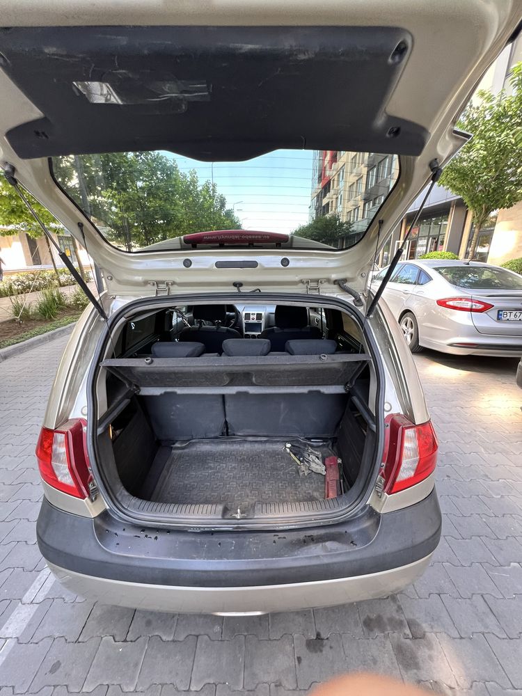 Продам HYUNDAI GETZ 2008 1.4 механика