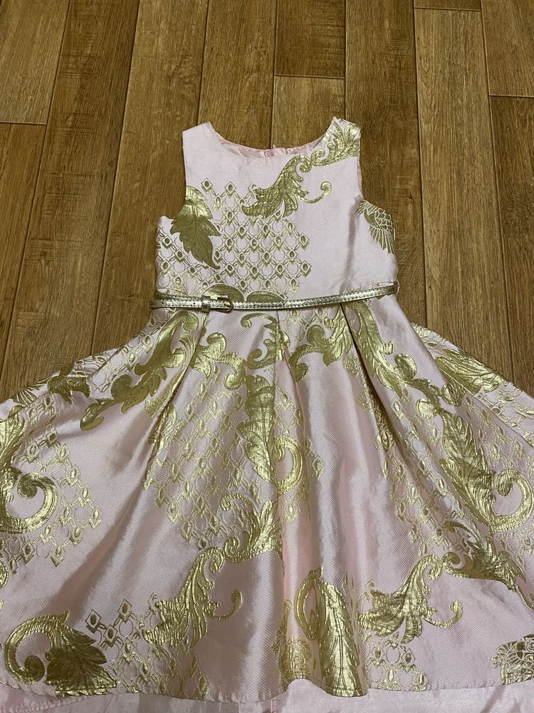 Плаття святкове рожеве золотисті узори Monsoon 6 або 7  років