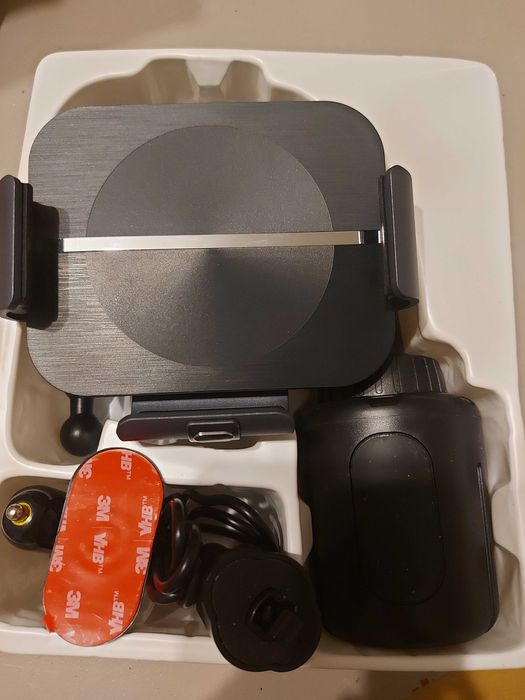 Szybka bezprzewodowa ładowarka samochodowa do Galaxy Z Fold 4 5 3 15W