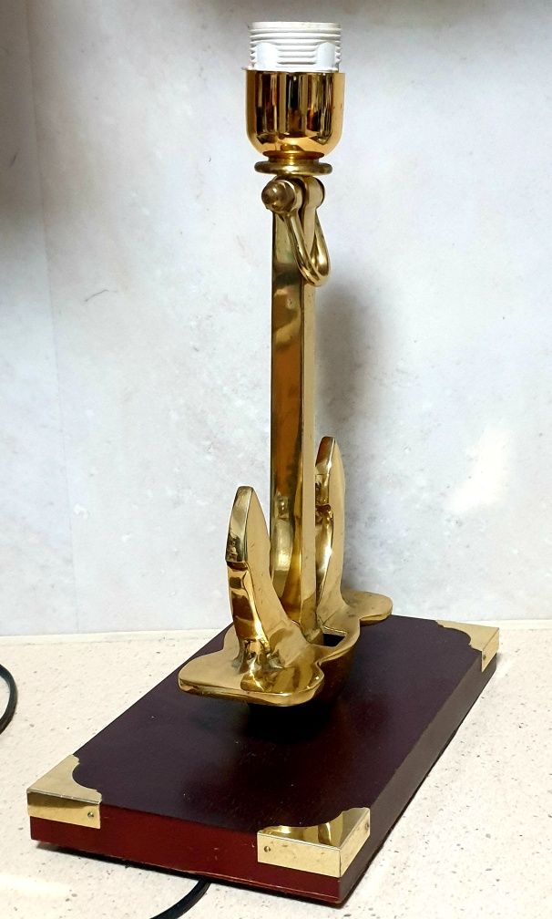 Candeeiro de mesa maritimo vintage com âncora em latão