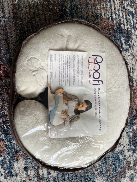 Wielofunkcyjna poduszka dla niemowląt „Poofi”