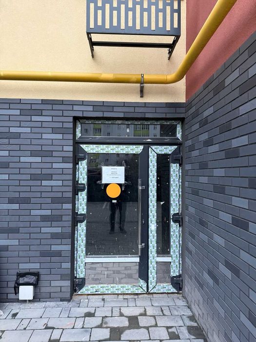 Продаж комерційного приміщення 40 кв.м. в новобудові ЖК "Домашній 2"