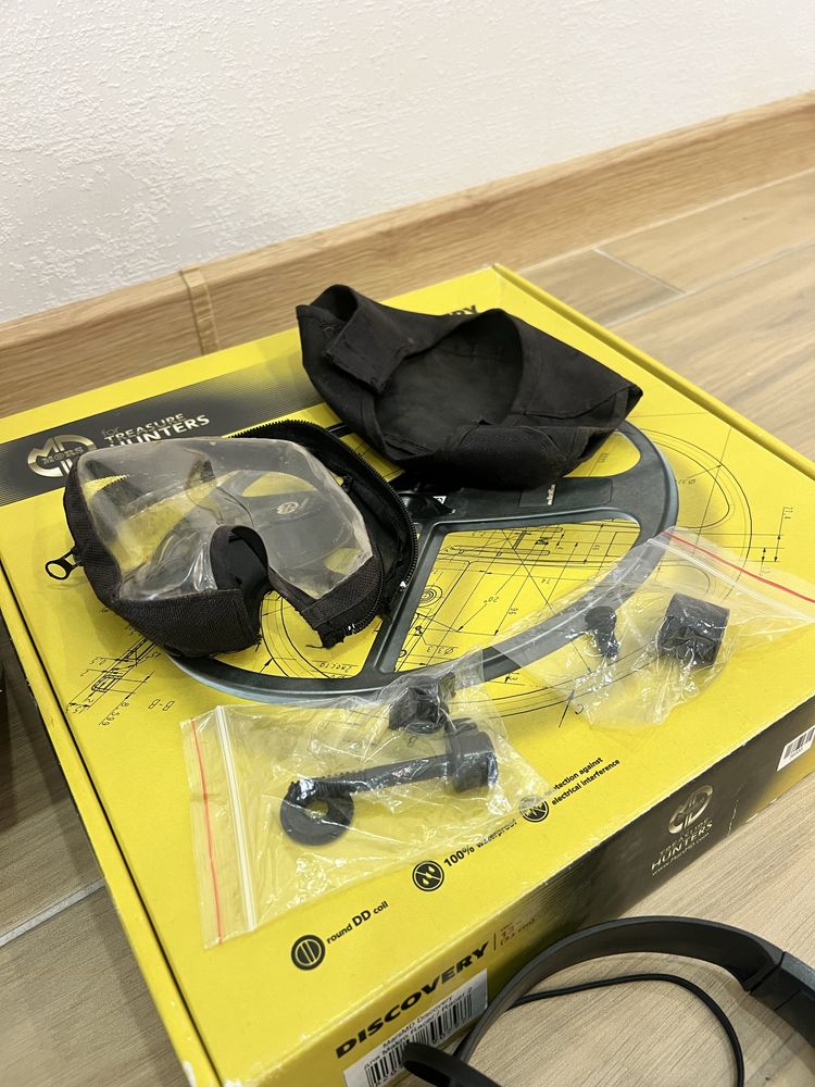 Металошукач Makro Racer 2 + котушка Mars Discovery