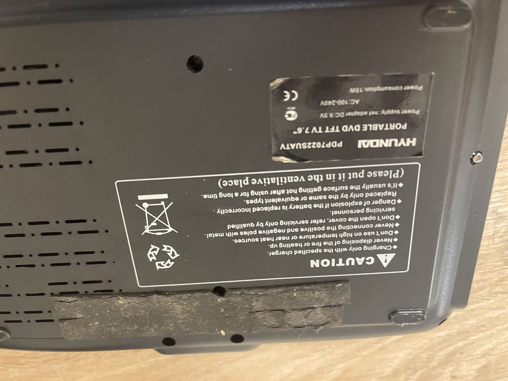 HYUNDAI AUDIO/VIDEO/TV portable multimedia