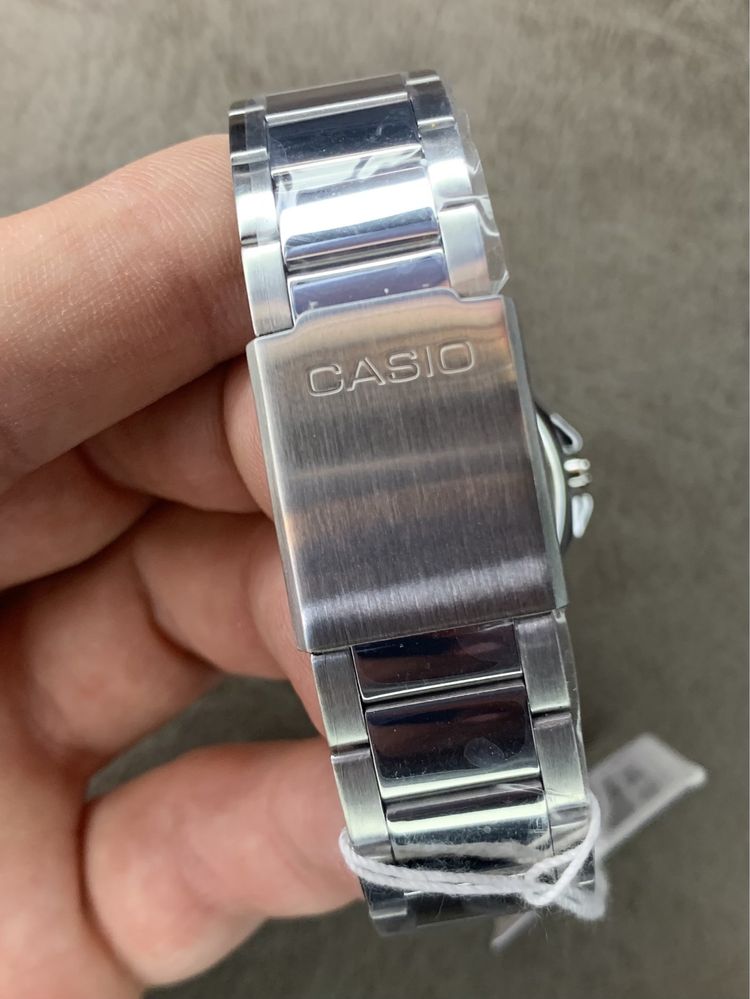 Годинник чоловічий Casio MTP-VC01D-3E Оригінал Гарантія Часы мужские
