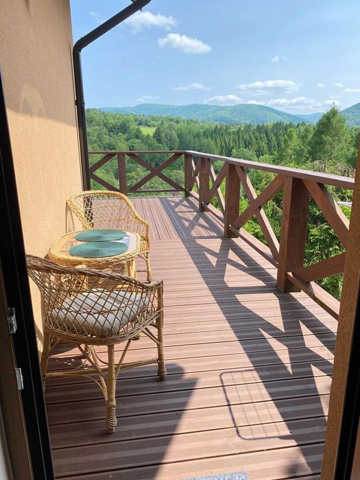Bieszczady - Widokówka Wetlina, pokoje z łazienkami, taras z widokiem