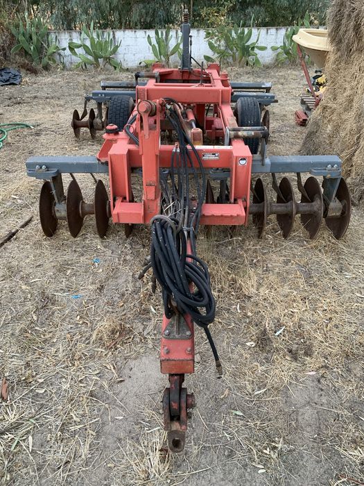 Grade de discos Herculano HVR 24-26